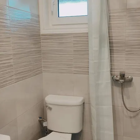 Aparthotel Kiki's Place 4*