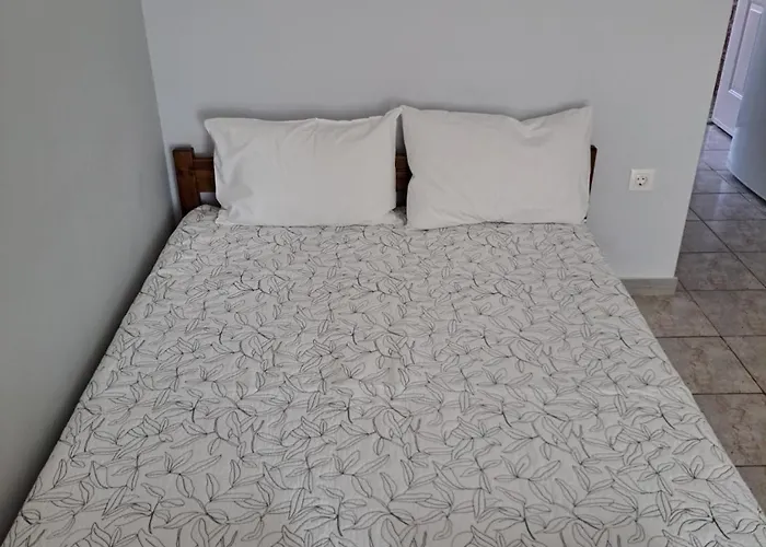 Kiki's Place Apartahotel