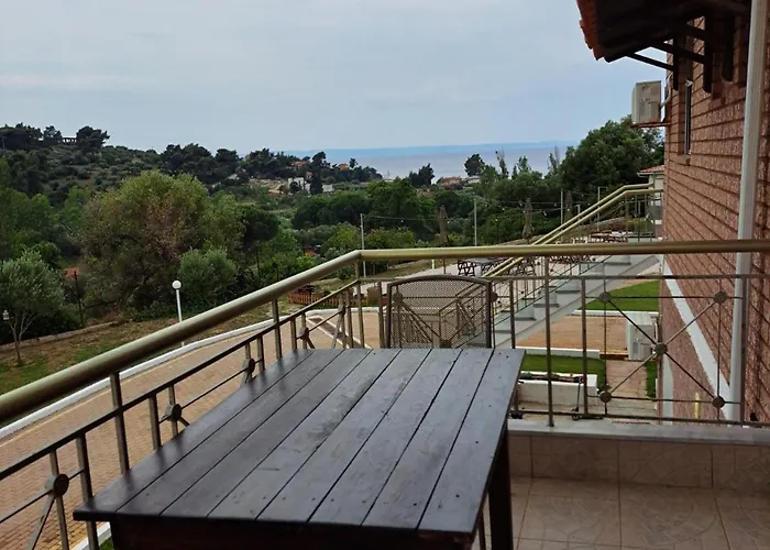 Kiki's Place Apartahotel