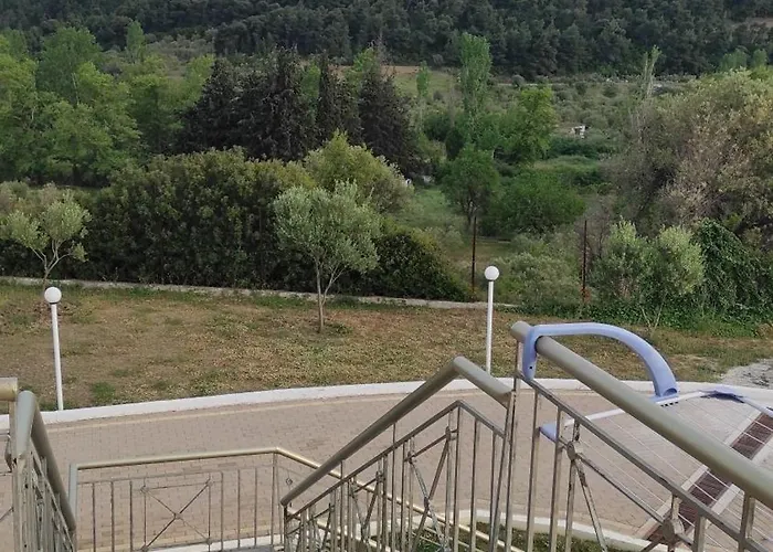 Kiki's Place 4*