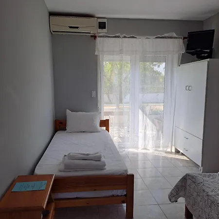 Kiki's Place מלון דירות