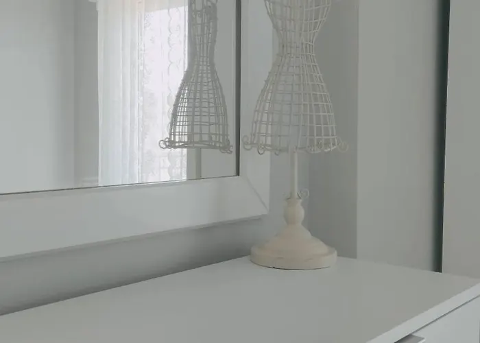 Kiki's Place 公寓式酒店 4*