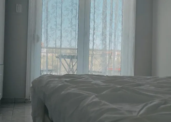 Kiki's Place 尼基季